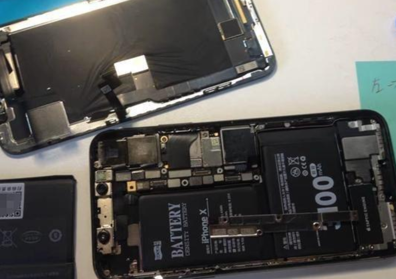 在市南区苹果换电池多少钱