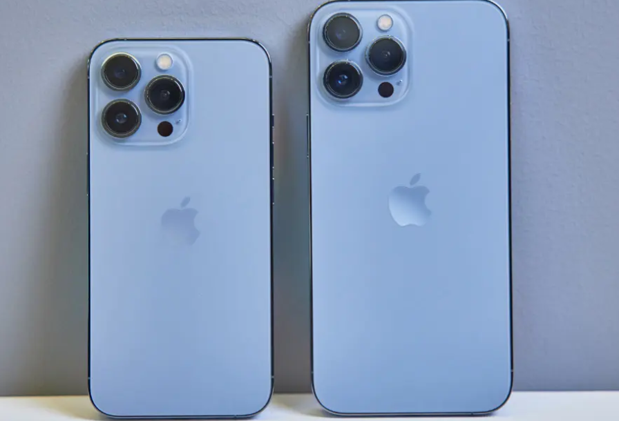 市南区苹果13PM屏幕维修店分享iphone13promax换电池多少钱