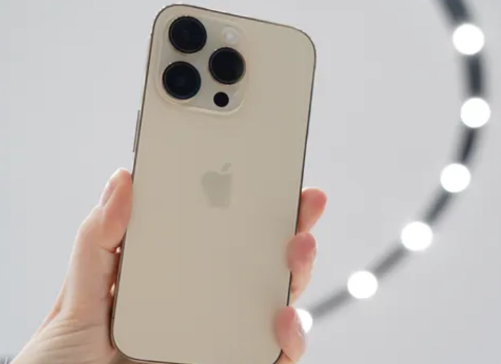 市南区苹果14Pro维修点分享iPhone14Pro传输完数据无法开机怎么办